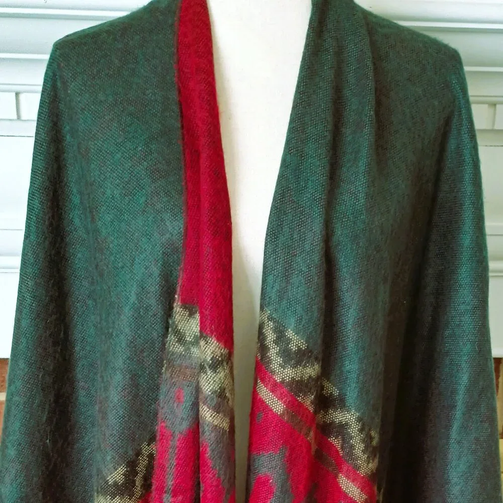 Forum Panco Tassel Open Poncho Gray Red Southwestern Pattern Shawl Cape Wrap